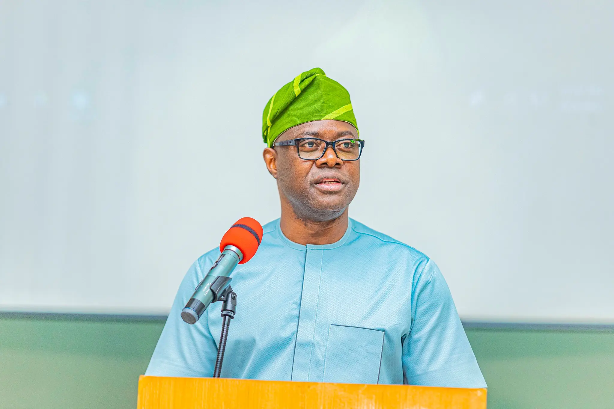 Makinde Targets Tinubu in 2027 as APC Defectors Join APM